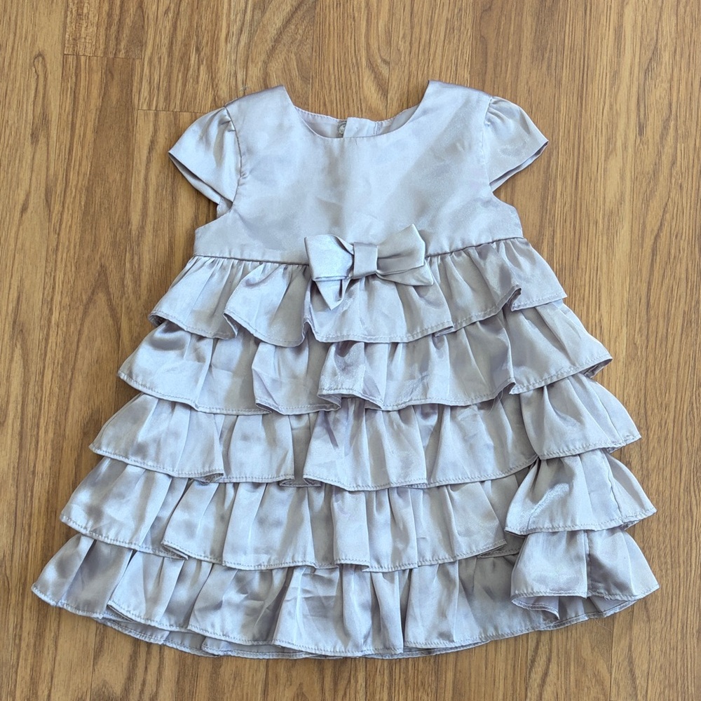 DKNY Ruffle Dress with Front Bow size 18 months 18 mo